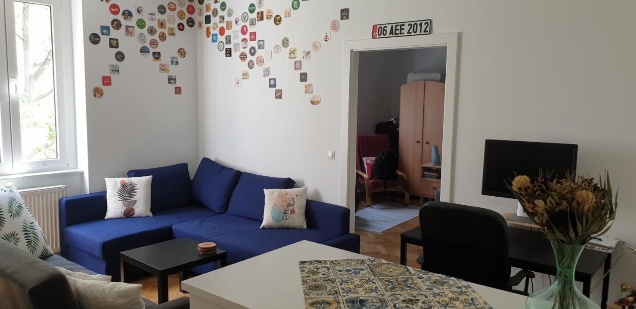 Your Cosy Home At The Heart Of Wina Bagian luar foto